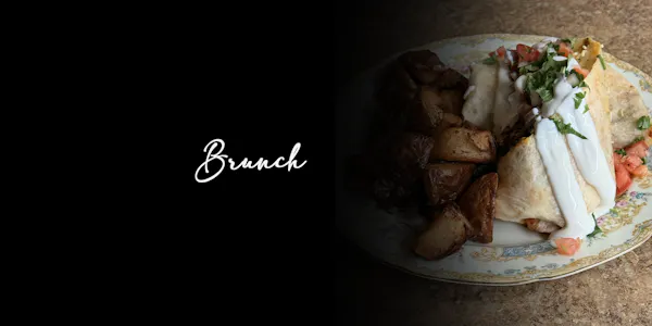 food, ingredient, tableware, dishware, comfort food, fast food