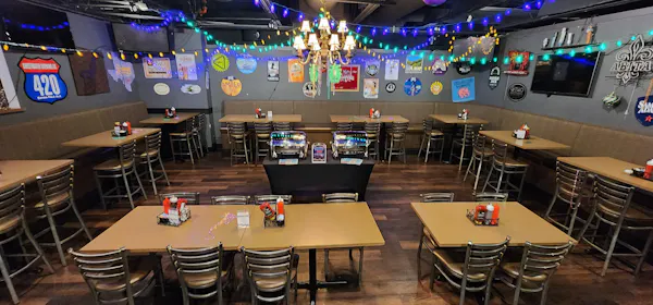 furniture, restaurant, chair, cafeteria, fast food restaurant, tavern