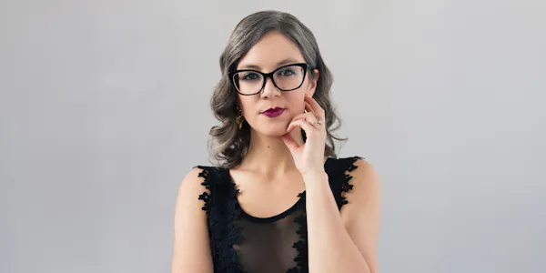 eyewear, hair, glasses, vision care, lips, shoulder