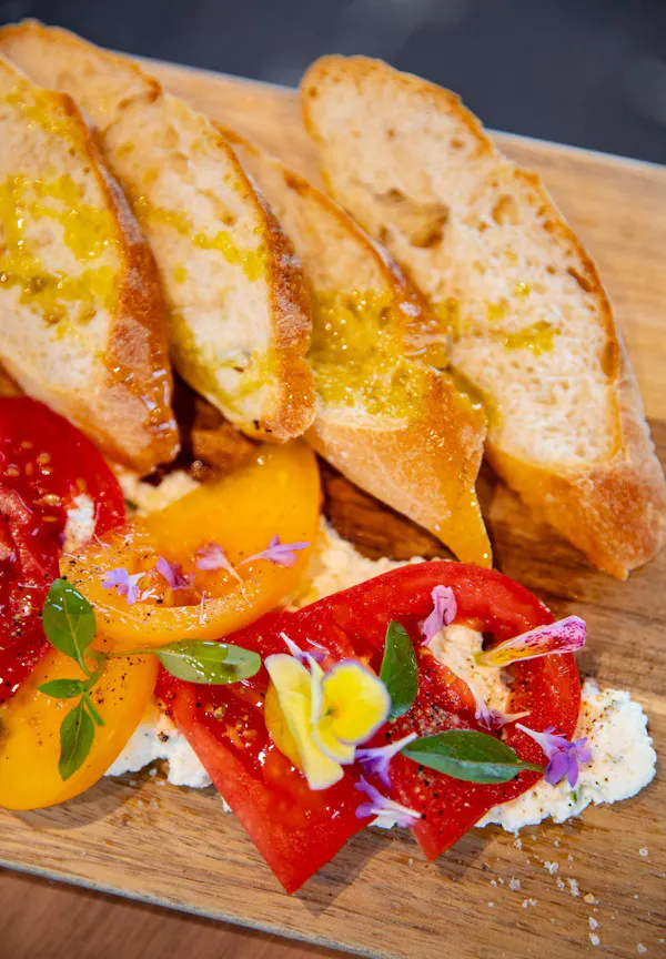 food, ingredient, bread, finger food, fast food, bruschetta
