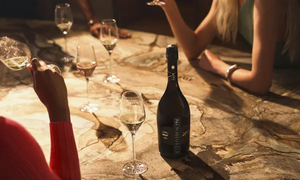 bottle, alcoholic drink, drinkware, alcohol, stemware, glass bottle