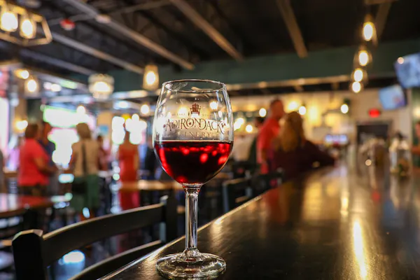tableware, drinking establishment, drinkware, stemware, wine, barware