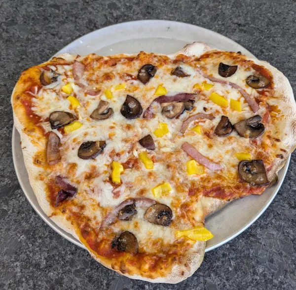 food, pizza, ingredient, pizza cheese, fast food, junk food