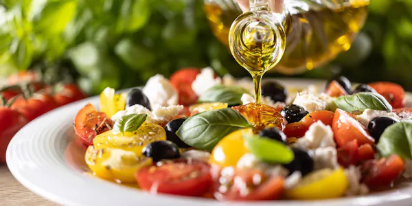food, ingredient, salad, tableware, vegetable, fruit