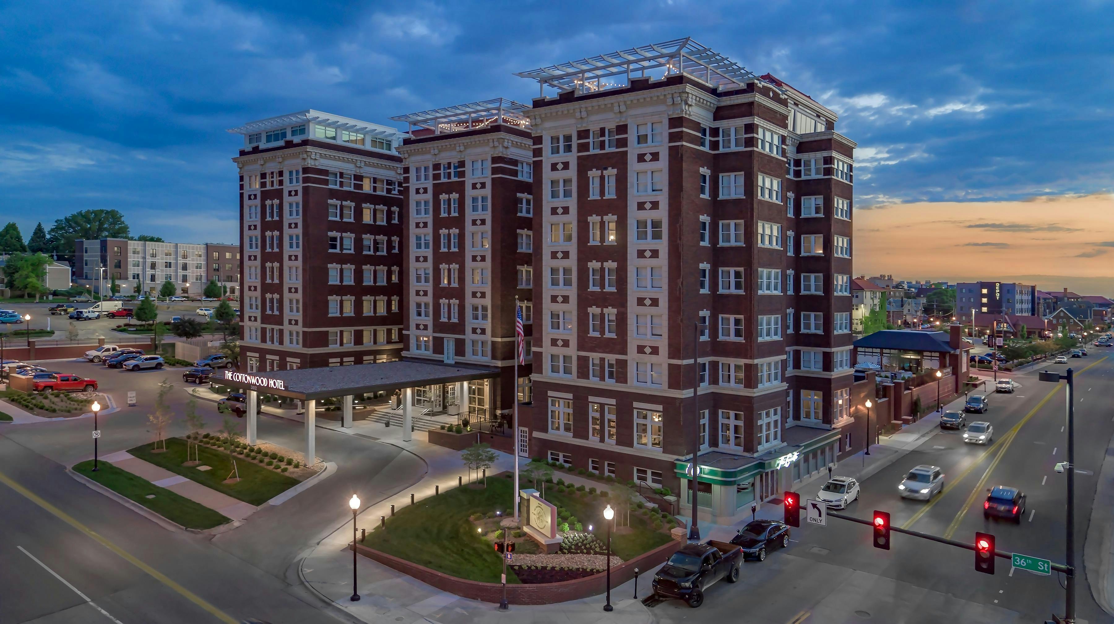 The Cottonwood Hotel Events and Amenities