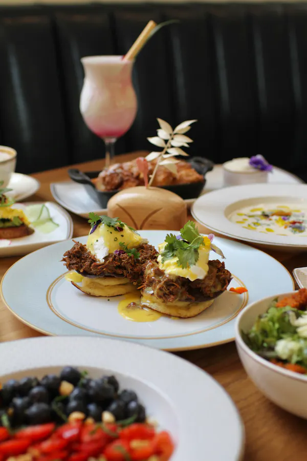 food, tableware, ingredient, dishware, table, serveware