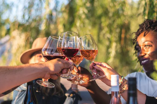 hand, stemware, drinkware, tableware, wine, barware