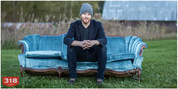 denim, sitting, trousers, shoe, beard, facial hair