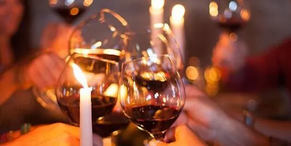 tableware, stemware, drinkware, wine glass, barware, wine