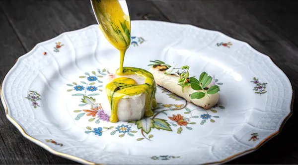 tableware, serveware, dishware, food, plate, porcelain