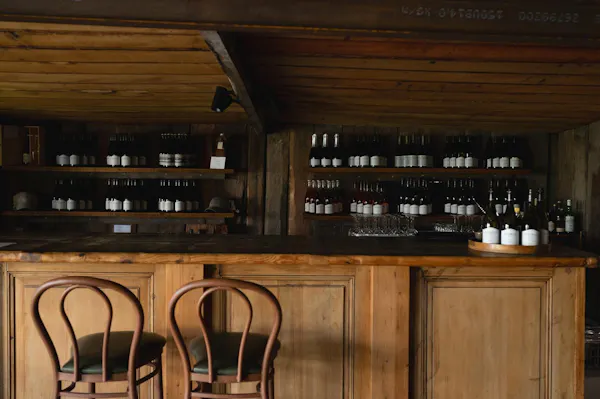 cabinetry, furniture, countertop, drinking establishment, barware, shelf