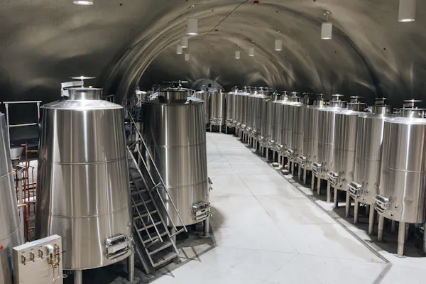 brewery, composite material, industry, metal, storage tank, machine