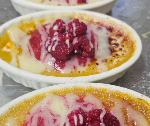 food, ingredient, tableware, dessert, berry, dairy product