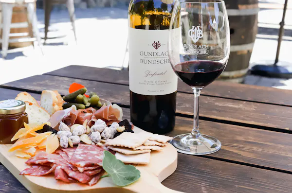 food, tableware, table, stemware, bottle, wine glass