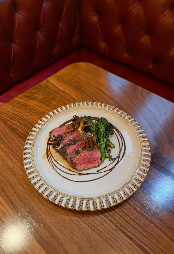 food, tableware, dishware, ingredient, plate, serveware