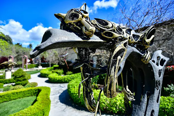 sky, cloud, plant, green, vegetation, sculpture
