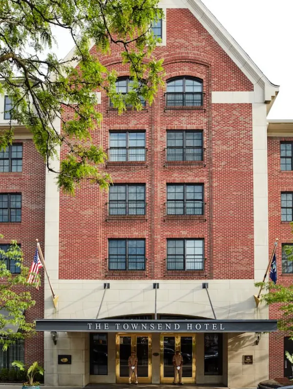 building, window, urban area, facade, town, apartment