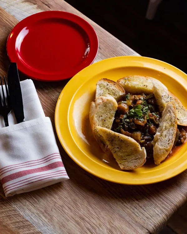 food, tableware, ingredient, dishware, plate, serveware
