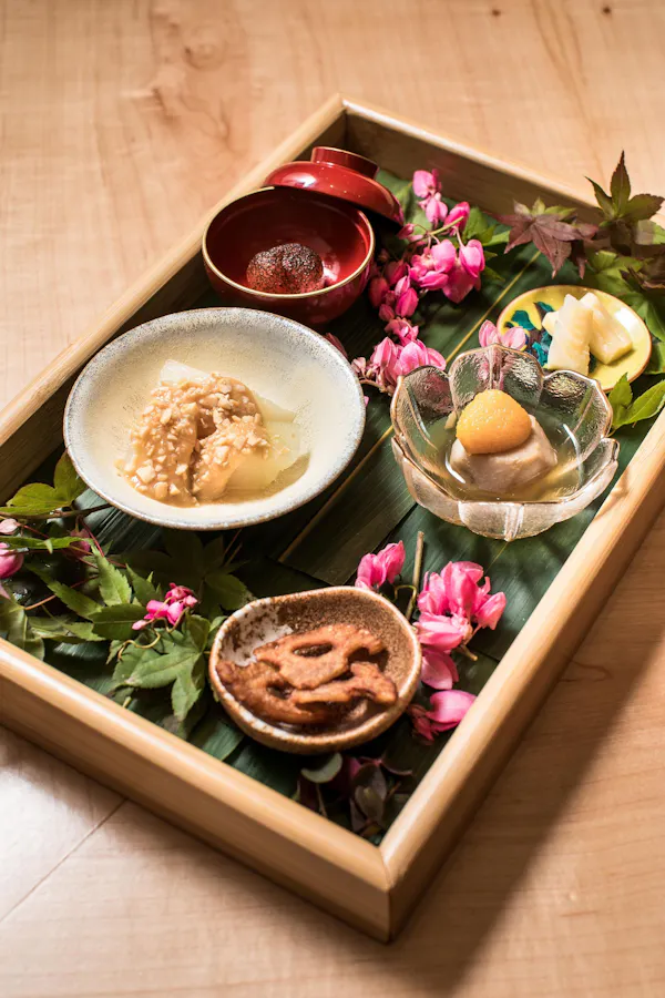 food, ingredient, tableware, recipe, serveware, dishware