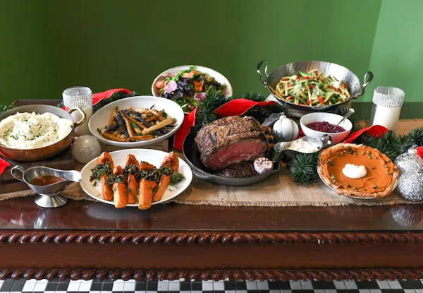 food, tableware, ingredient, produce, vegetable, dishware
