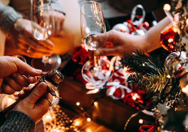 event, alcoholic drink, drinkware, christmas decoration, liquor, holiday