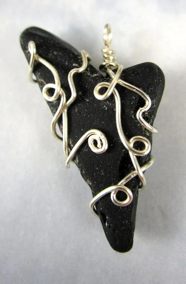 jewellery, pendant, silver, natural material, body jewelry, earring