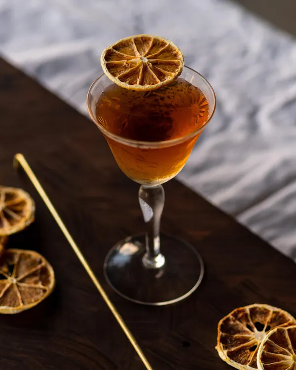 tableware, alcoholic drink, fruit, liquor, cocktail, citrus
