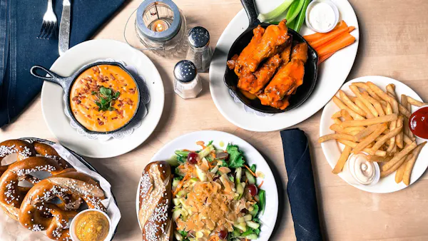 food, tableware, fried food, ingredient, cooking, fast food
