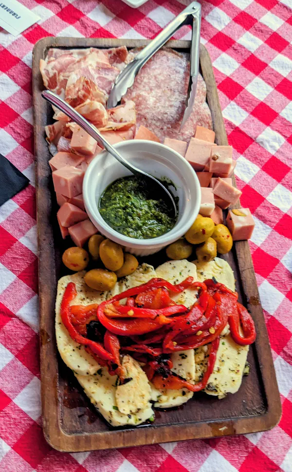 food, ingredient, tableware, finger food, produce, meat