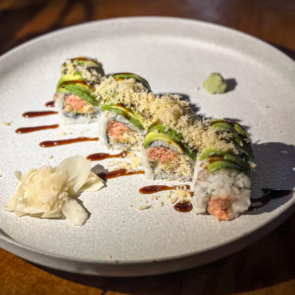 food, ingredient, tableware, dishware, serveware, sushi