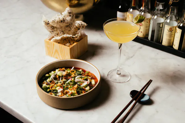 tableware, food, ingredient, alcoholic drink, serveware, drinkware