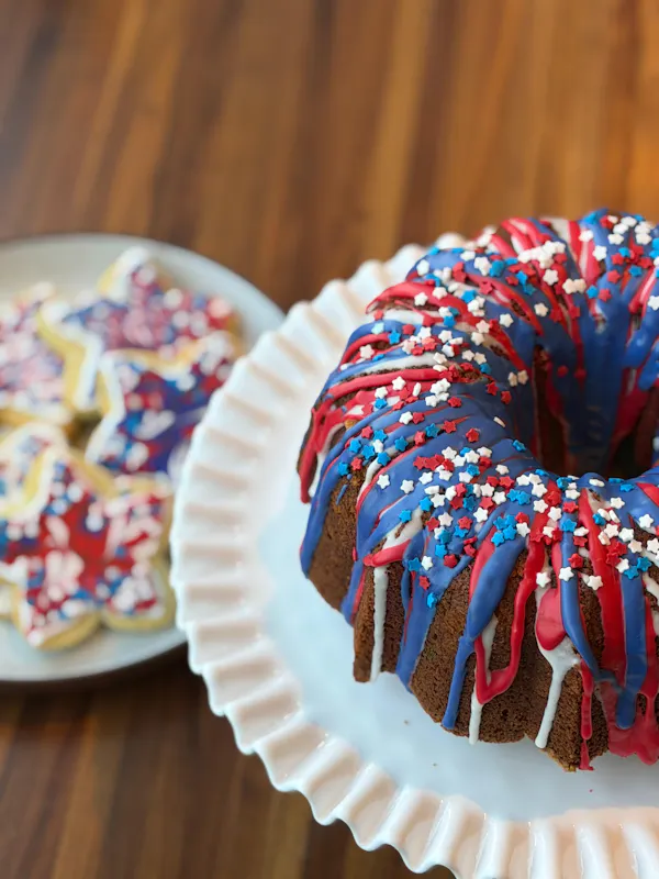 food, cake, ingredient, dessert, tableware, baking
