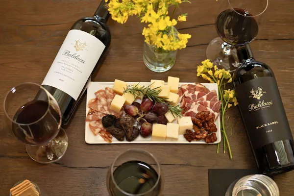 bottle, tableware, alcoholic drink, food, alcohol, barware