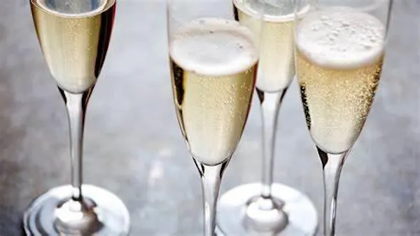 tableware, drinkware, food, stemware, wine glass, barware