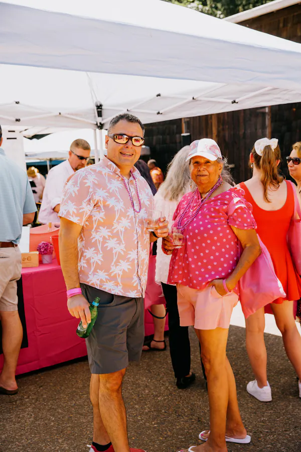 eyewear, shoe, glasses, shorts, vision care, leg