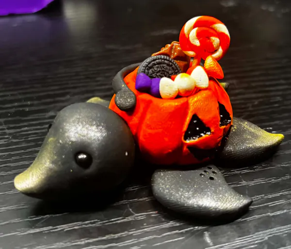 calabaza, toy, orange, pumpkin, squash, animal figure