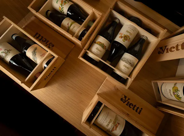 bottle, alcoholic drink, shelving, shelf, wine bottle, glass bottle