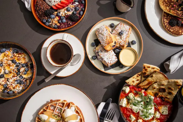 food, tableware, ingredient, serveware, dishware, table