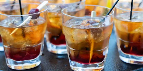 alcoholic drink, tableware, liquor, soft drink, cocktail, food