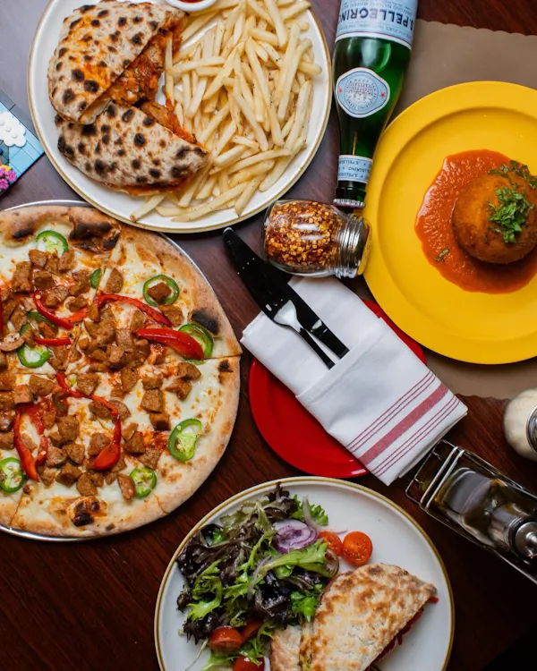food, pizza, tableware, ingredient, table, dishware