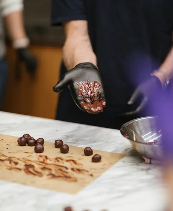 finger, ingredient, chocolatier, nail, thumb, chocolate