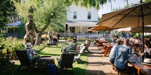 leisure, outdoor furniture, recreation, furniture, spring, outdoor table