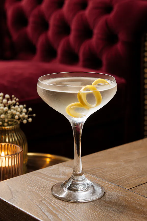 stemware, tableware, champagne glass, martini glass, barware, alcoholic drink