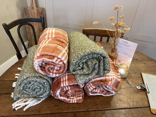 textile, linens, towel, blanket, woven fabric, plaid