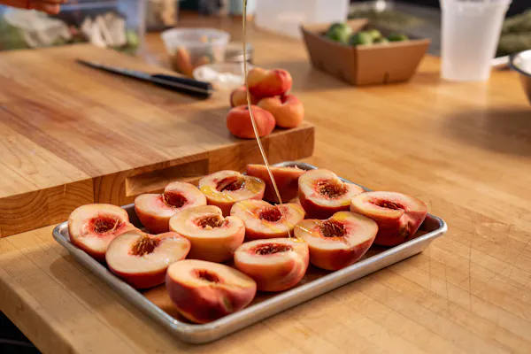 food, fruit, produce, ingredient, tableware, apple
