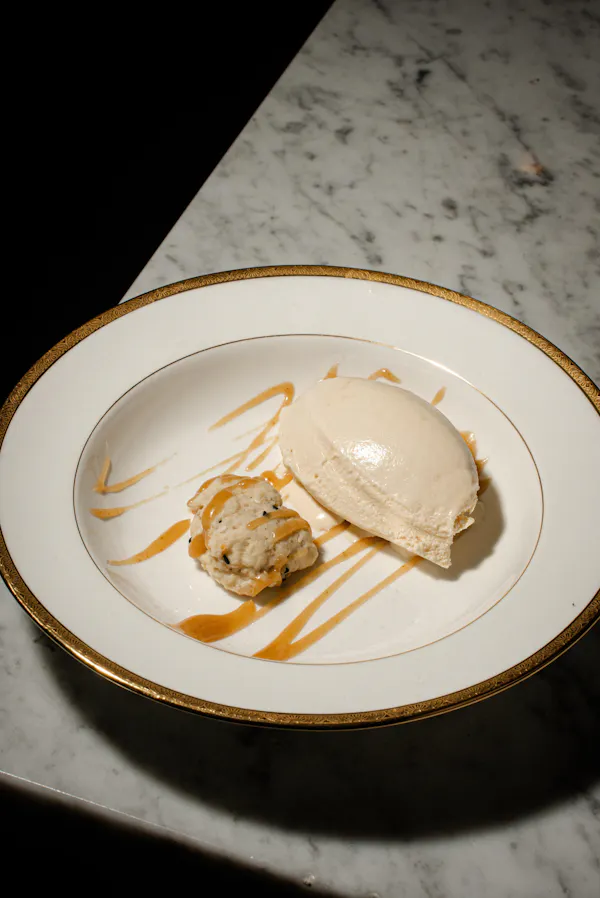 food, ingredient, tableware, dessert, dishware, serveware