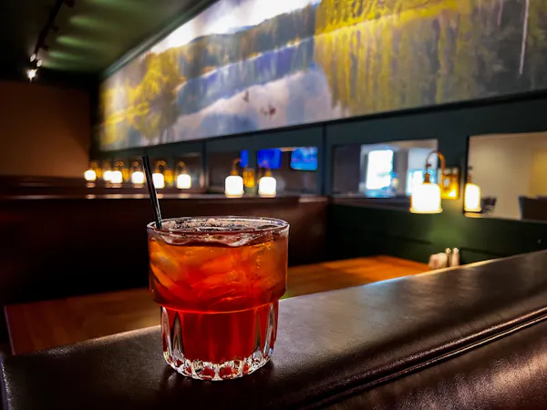 tableware, alcoholic drink, drinkware, classic cocktail, cocktail, liquor