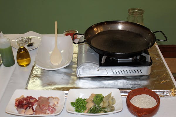 food, tableware, dishware, ingredient, recipe, kitchen utensil
