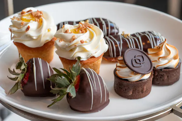 food, ingredient, cake, dessert, cupcake, cream