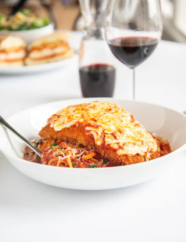 food, tableware, recipe, plate, ingredient, wine glass